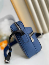 Load image into Gallery viewer, Louis Vuitton Outdoor Messenger Bag