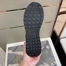 Load image into Gallery viewer, Valentino Camouflage Rockrunner Sneakers