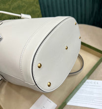 Load image into Gallery viewer, Gucci Diana Mini Bucket Bag