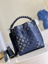 Load image into Gallery viewer, Louis Vuitton Muria Bag