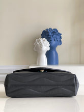 Load image into Gallery viewer, Louis Vuitton New Wave Chain Bag