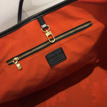 Load image into Gallery viewer, Louis Vuitton Neverfull MM Bag