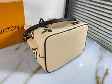 Load image into Gallery viewer, Louis Vuitton Crafty NeoNoe MM Bag
