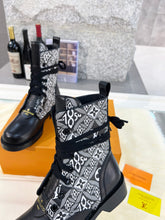 Load image into Gallery viewer, Louis Vuitton Metropolis Flat Ranger Boots