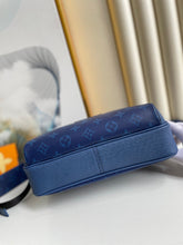 Load image into Gallery viewer, Louis Vuitton Outdoor Messenger Bag