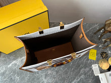 Load image into Gallery viewer, Fendi Sunshine Shopper Meduim Bag