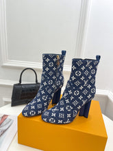 Load image into Gallery viewer, Louis Vuitton Silhouette Ankle Boots