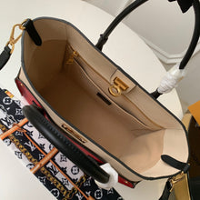 Load image into Gallery viewer, Louis Vuitton On My Side MM Bag