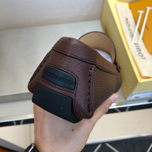 Load image into Gallery viewer, Louis Vuitton Mocassin Loafer