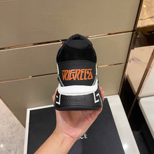 Load image into Gallery viewer, Versace Trigreca Sneakers