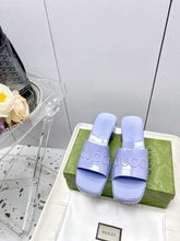 Load image into Gallery viewer, Gucci Rubber Slide Sandal