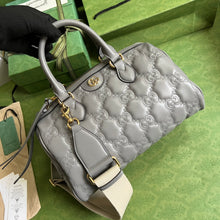 Load image into Gallery viewer, Gucci GG Matelasse Leather Medium Bag