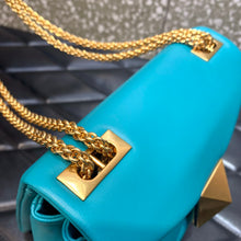 Load image into Gallery viewer, Valentino One Stud Bag With Chain