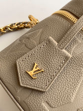 Load image into Gallery viewer, Louis Vuitton Vanity PM Bag