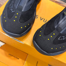 Load image into Gallery viewer, Louis Vuitton Millenium Sneakers