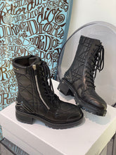Load image into Gallery viewer, Christian Dior D Leader Ankle Boots