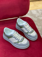 Load image into Gallery viewer, Gucci GG Sneakers