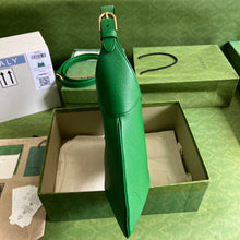 Load image into Gallery viewer, Gucci Aphrodite Medium Shoulder Bag