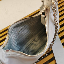 Load image into Gallery viewer, Prada Re- Edition 2005 Re-Nylon Bag