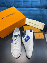 Load image into Gallery viewer, Louis Vuitton Time Out Sneakers