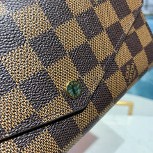Load image into Gallery viewer, Louis Vuitton Sarah Wallet