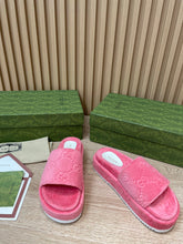 Load image into Gallery viewer, Gucci GG Platform Sandal