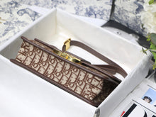 Load image into Gallery viewer, Christian Dior 30 Montaigne Bag