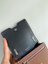 Load image into Gallery viewer, Burberry Robin Leather Bag
