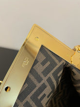 Load image into Gallery viewer, Fendi First Medium Bag