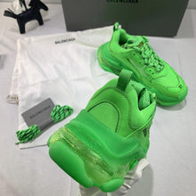 Load image into Gallery viewer, Balenciaga Triple S Sneaker - LUXURY KLOZETT
