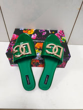 Load image into Gallery viewer, Dolce & Gabbana Polished Calfskin Sliders with DG logo