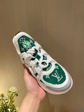 Load image into Gallery viewer, Louis Vuitton Archlight Sneaker