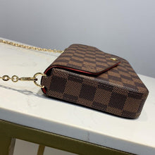 Load image into Gallery viewer, Louis Vuitton Felicie Pochette Bag - LUXURY KLOZETT
