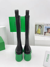 Load image into Gallery viewer, Bottega Veneta Flash Boots