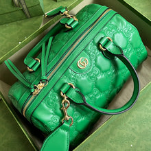 Load image into Gallery viewer, Gucci GG Matelasse Leather Medium Bag