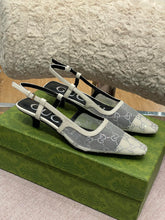 Load image into Gallery viewer, Gucci GG Slingback Pump