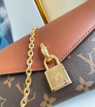 Load image into Gallery viewer, Louis Vuitton Padlock On Strap Bag