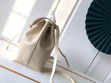 Load image into Gallery viewer, Louis Vuitton Montsouris Backpack