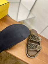 Load image into Gallery viewer, Fendi Men Slides