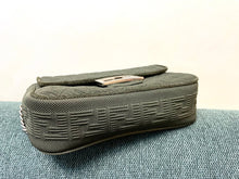 Load image into Gallery viewer, Fendi Midi Baguette Chain Bag