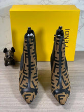 Load image into Gallery viewer, Fendi Colibri Boot