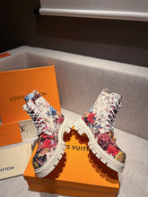 Load image into Gallery viewer, Louis Vuitton Baroque Ranger Boot