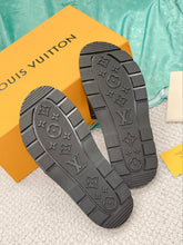 Load image into Gallery viewer, Louis Vuitton Men Slides