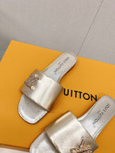 Load image into Gallery viewer, Louis Vuitton Shake Flat Mule