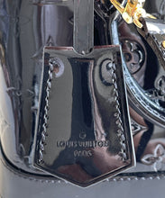 Load image into Gallery viewer, Louis Vuitton Alma BB Bag