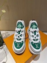 Load image into Gallery viewer, Louis Vuitton Archlight Sneaker