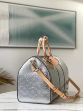 Load image into Gallery viewer, Louis Vuitton keepall Boudouliere Bag 50