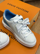 Load image into Gallery viewer, Louis Vuitton Time Out Sneakers
