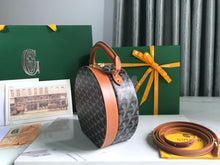 Load image into Gallery viewer, Goyard The Alto Hatbox Trunk Bag