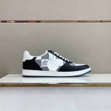 Load image into Gallery viewer, Louis Vuitton Rivoli Sneakers